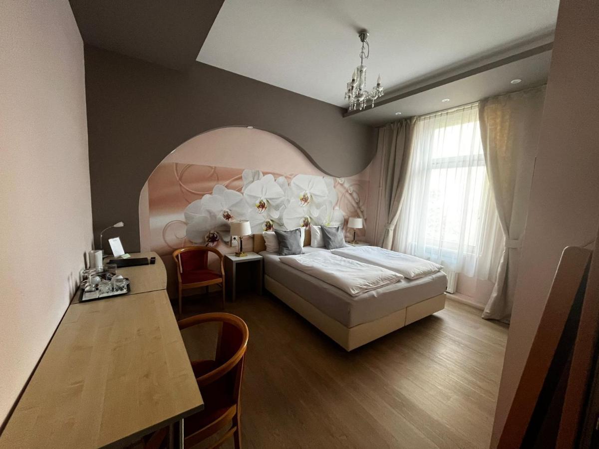 Pension Oase Berlin Exterior photo